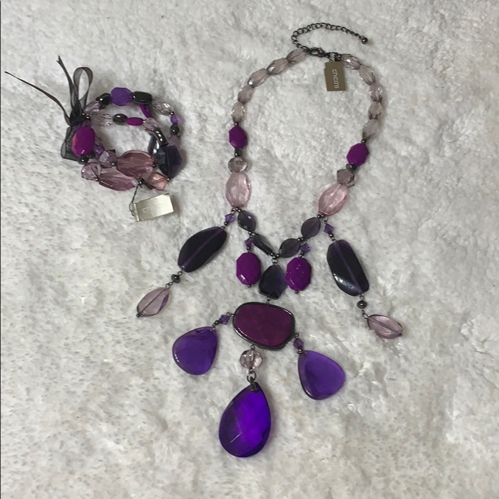 Chico’s 2 Piece Set Necklace & Bracelet Purple